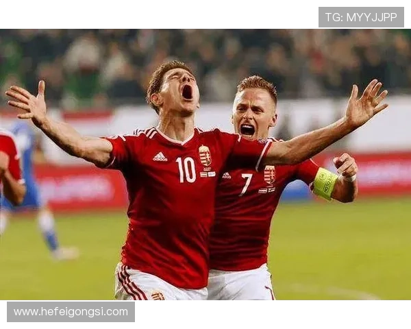 欧洲世预赛激烈展开 强队争夺席位 热门球队表现引发关注 欧洲世预赛激烈展开 强队争夺席位 热门球队表现引发关注