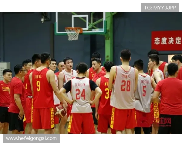 篮球世界杯精彩回顾 中国队奋力拼搏展现竞技风采 决赛前景令人期待 篮球世界杯精彩回顾 中国队奋力拼搏展现竞技风采 决赛前景令人期待