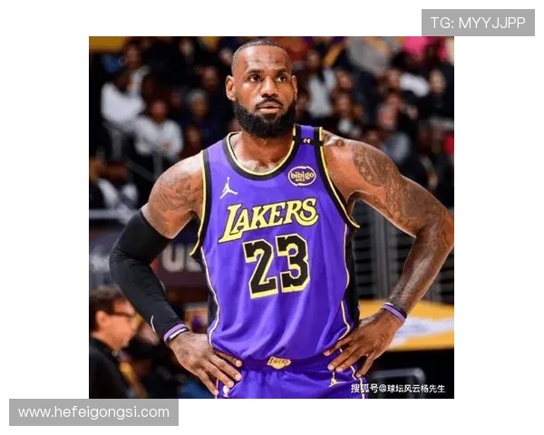 NBA最新动态:詹姆斯领衔湖人战术调整 锡安重回赛场助力鹈鹕冲击季后赛 NBA最新动态:詹姆斯领衔湖人战术调整 锡安重回赛场助力鹈鹕冲击季后赛