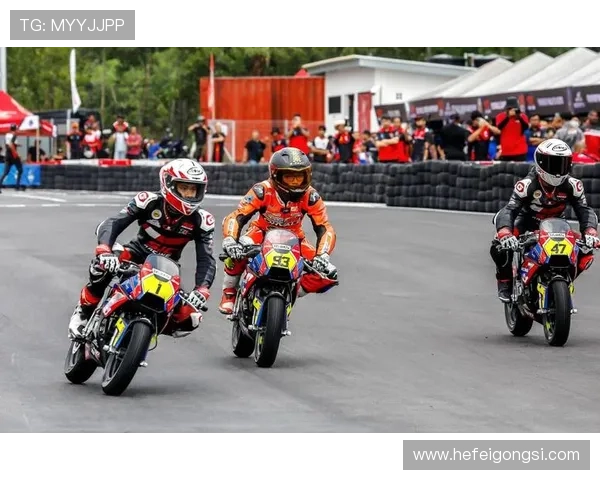 摩托GP赛季回顾:新星崛起与老将激战引爆赛道激情 摩托GP赛季回顾:新星崛起与老将激战引爆赛道激情