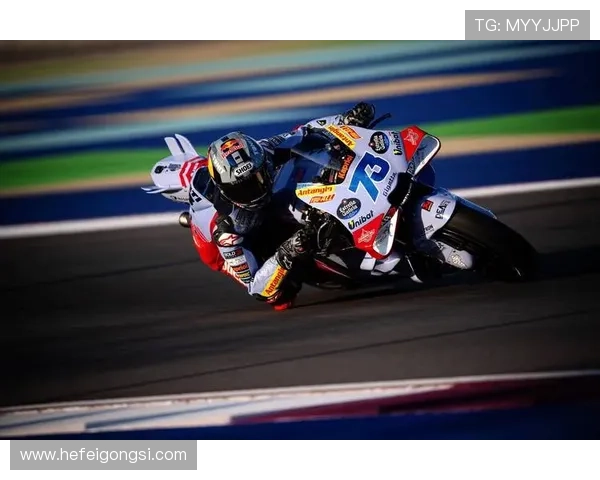 MotoGP赛季焦点对决升温车手转会与冠军之争引爆围场新闻热