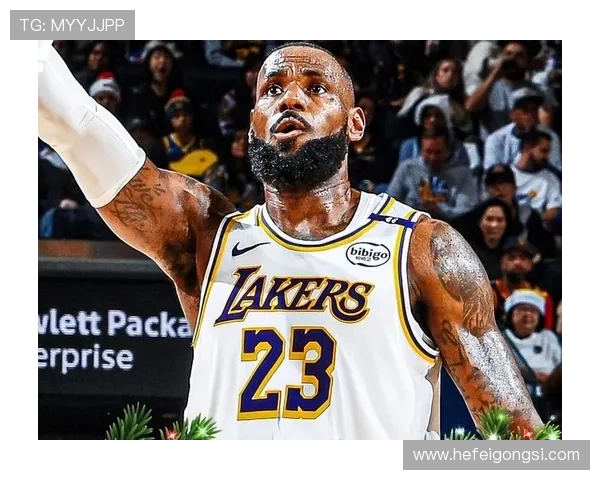 湖人惊险逆转勇士 詹姆斯末节爆发引热议焦点之战持续升温